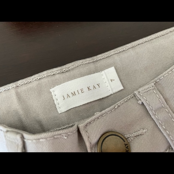 Jaime Kay denim shorts, size 7 - Picture 8 of 8